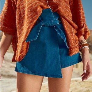 Altar’d State Reagan Skort Front Tie Shorts Small